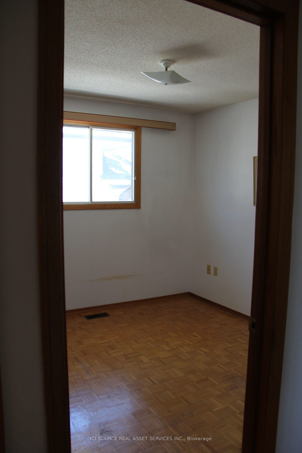 13 Salina Place
