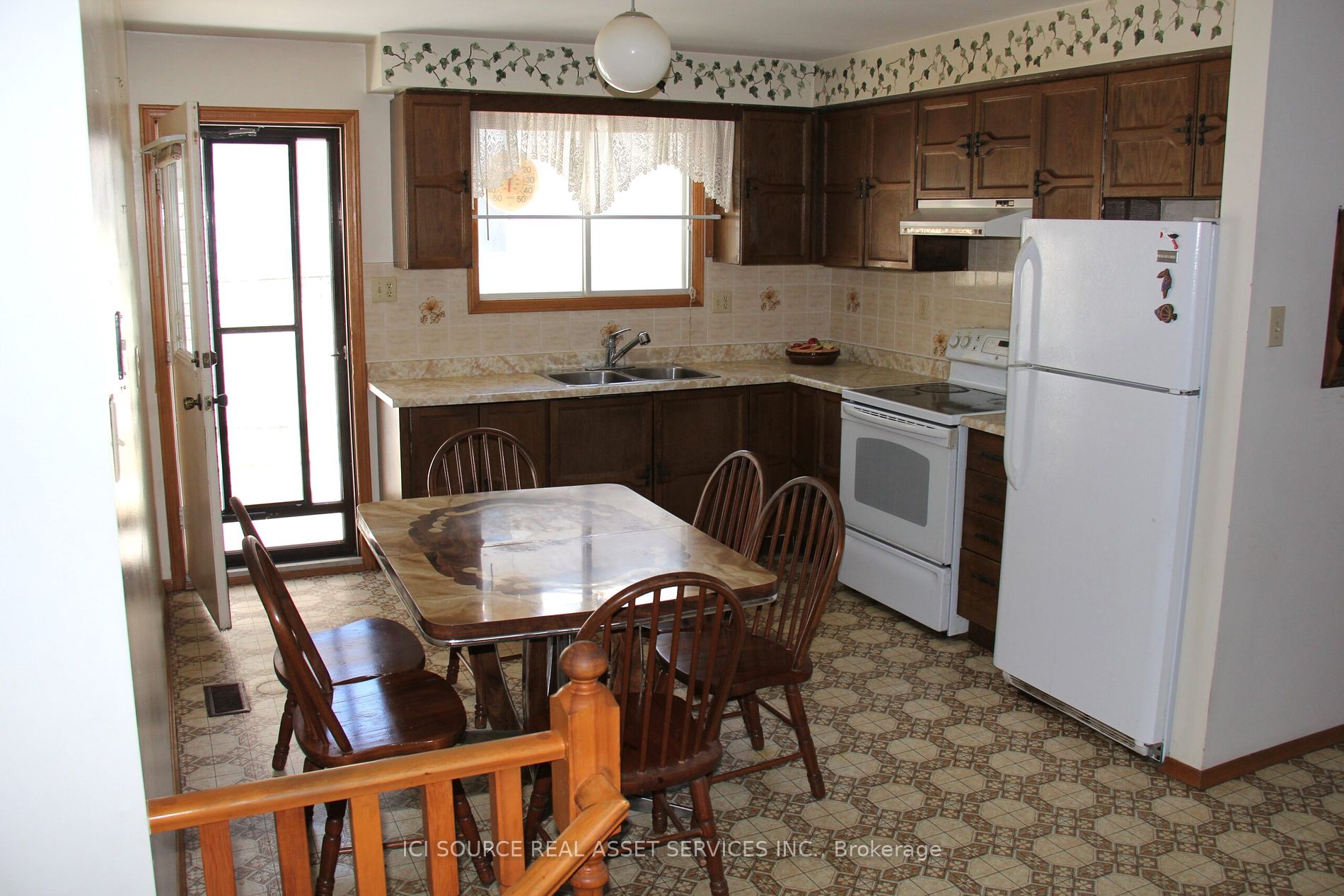 13 Salina Place