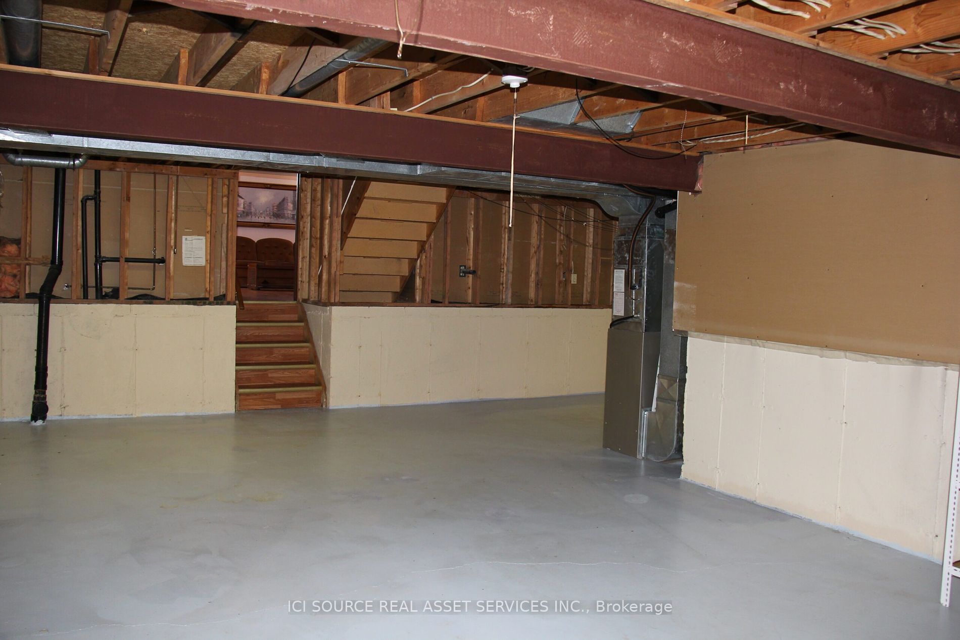 13 Salina Place