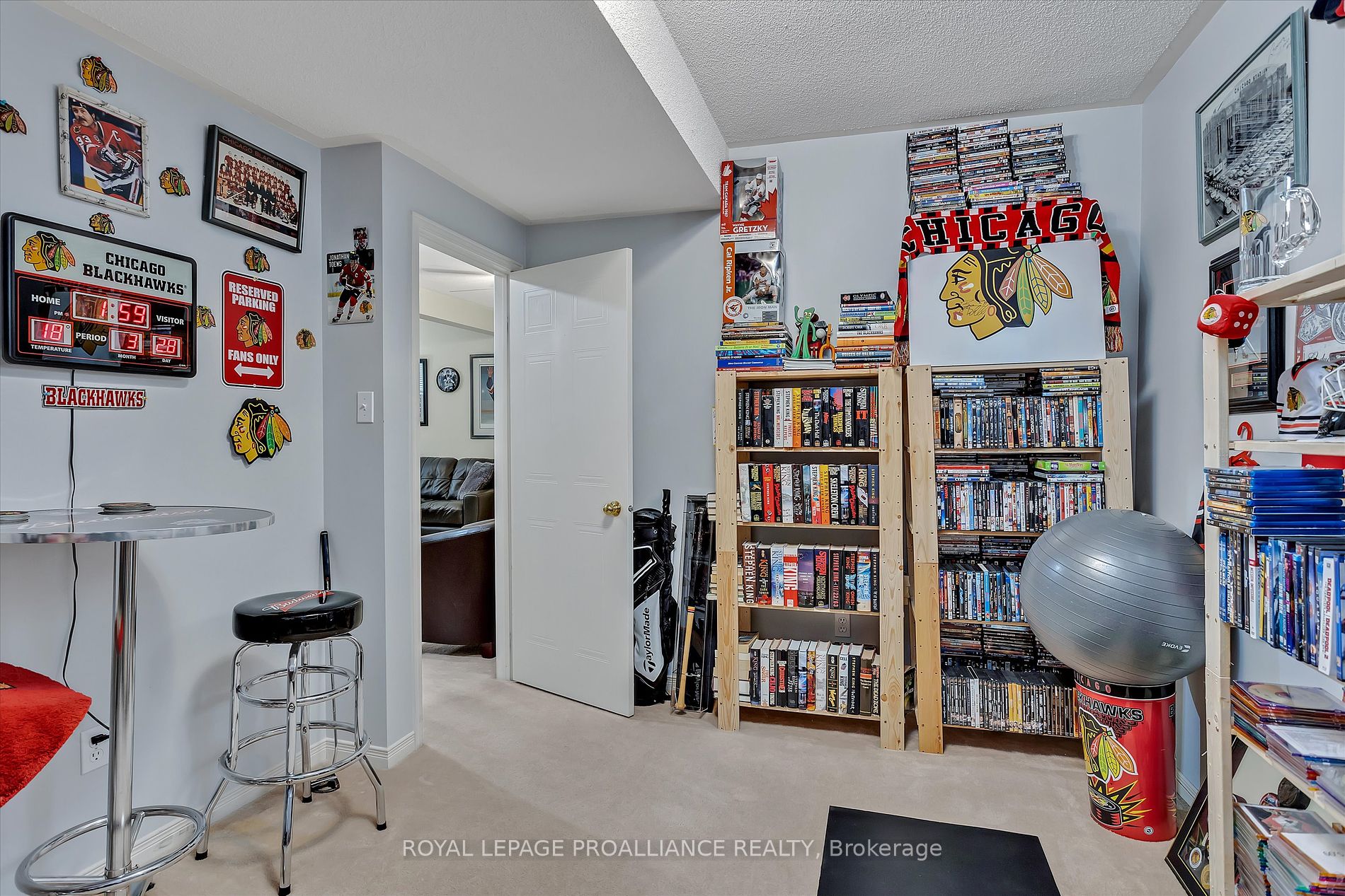8 Ferguson Pl