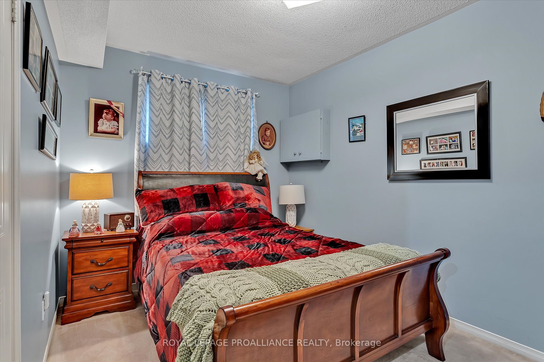 8 Ferguson Pl