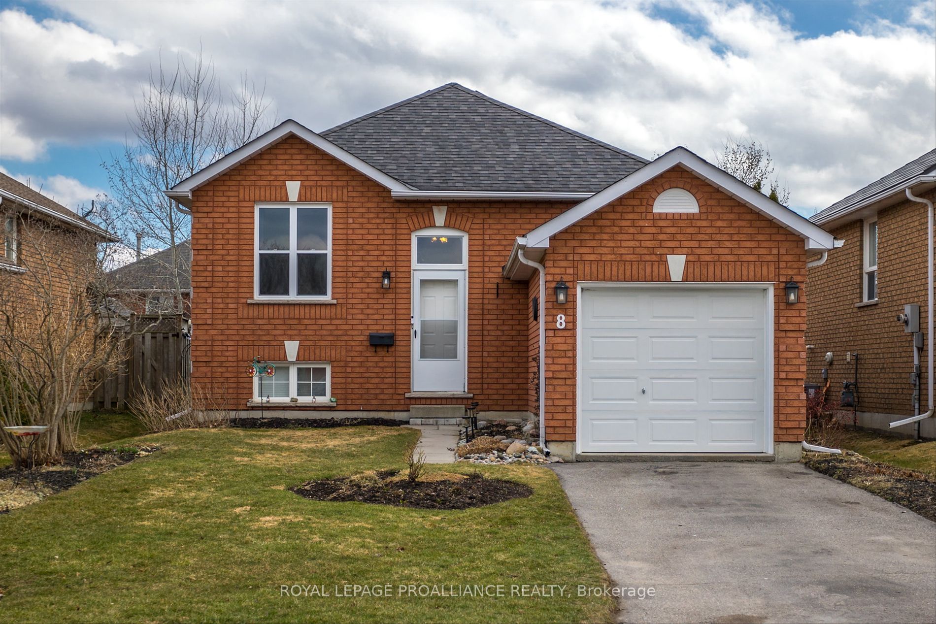 8 Ferguson Pl