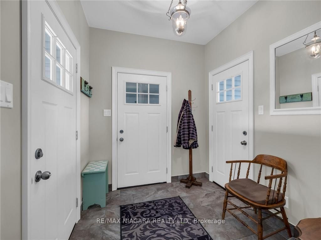 880 Edgemere Road