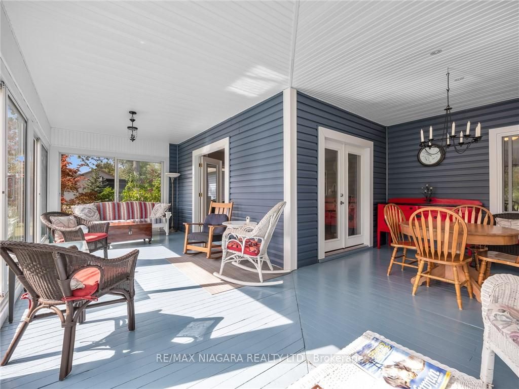 880 Edgemere Road