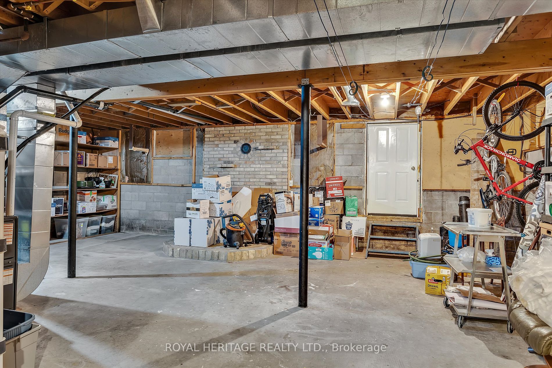 111 Beehive Drive