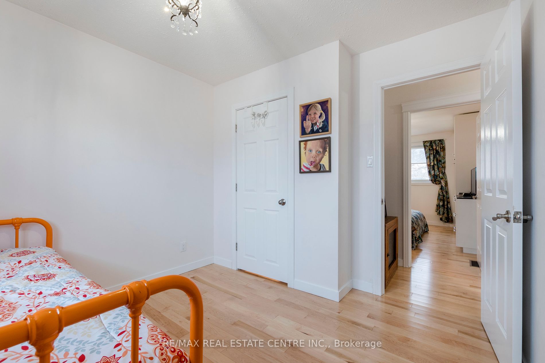 258 West Acres Dr