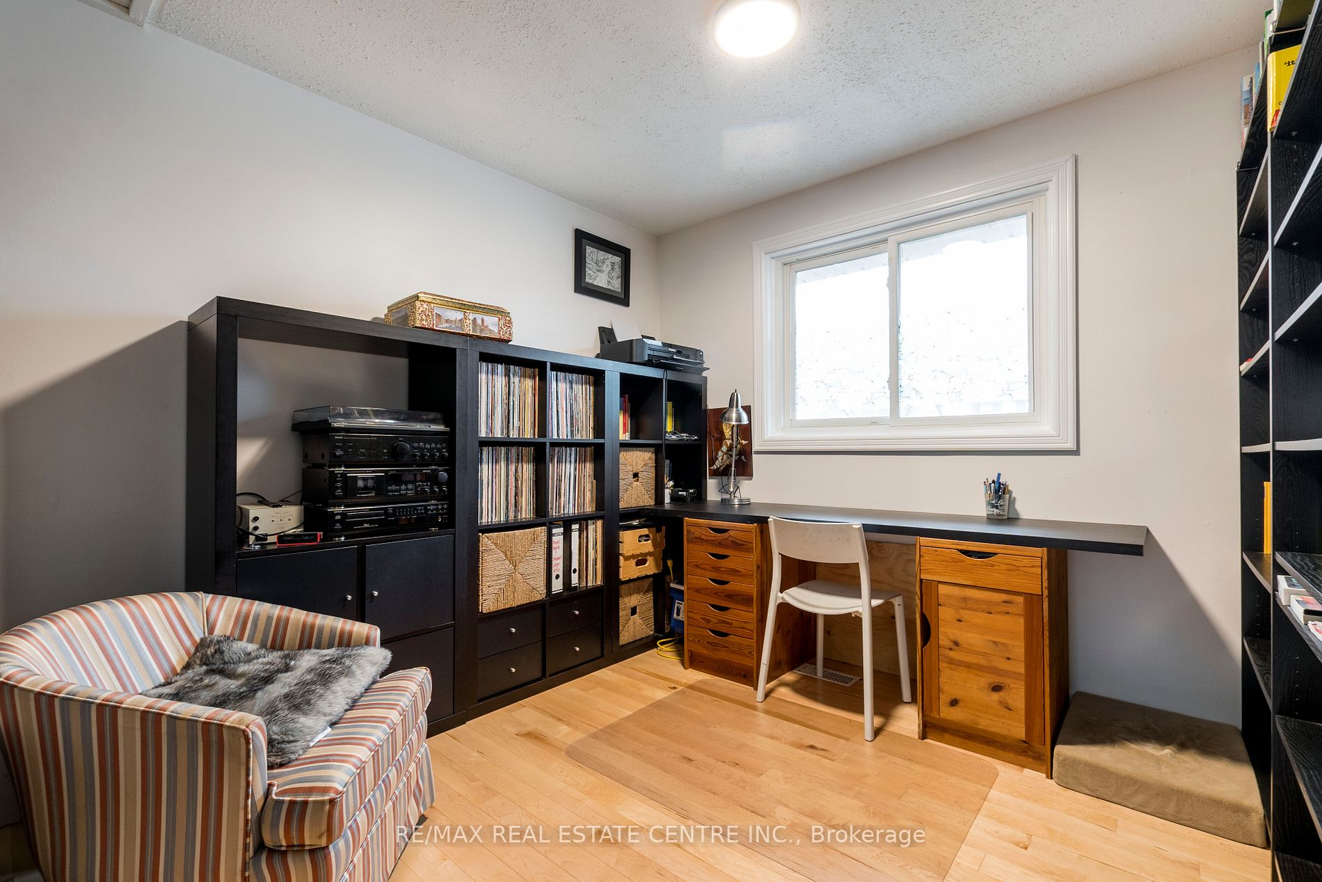 258 West Acres Dr