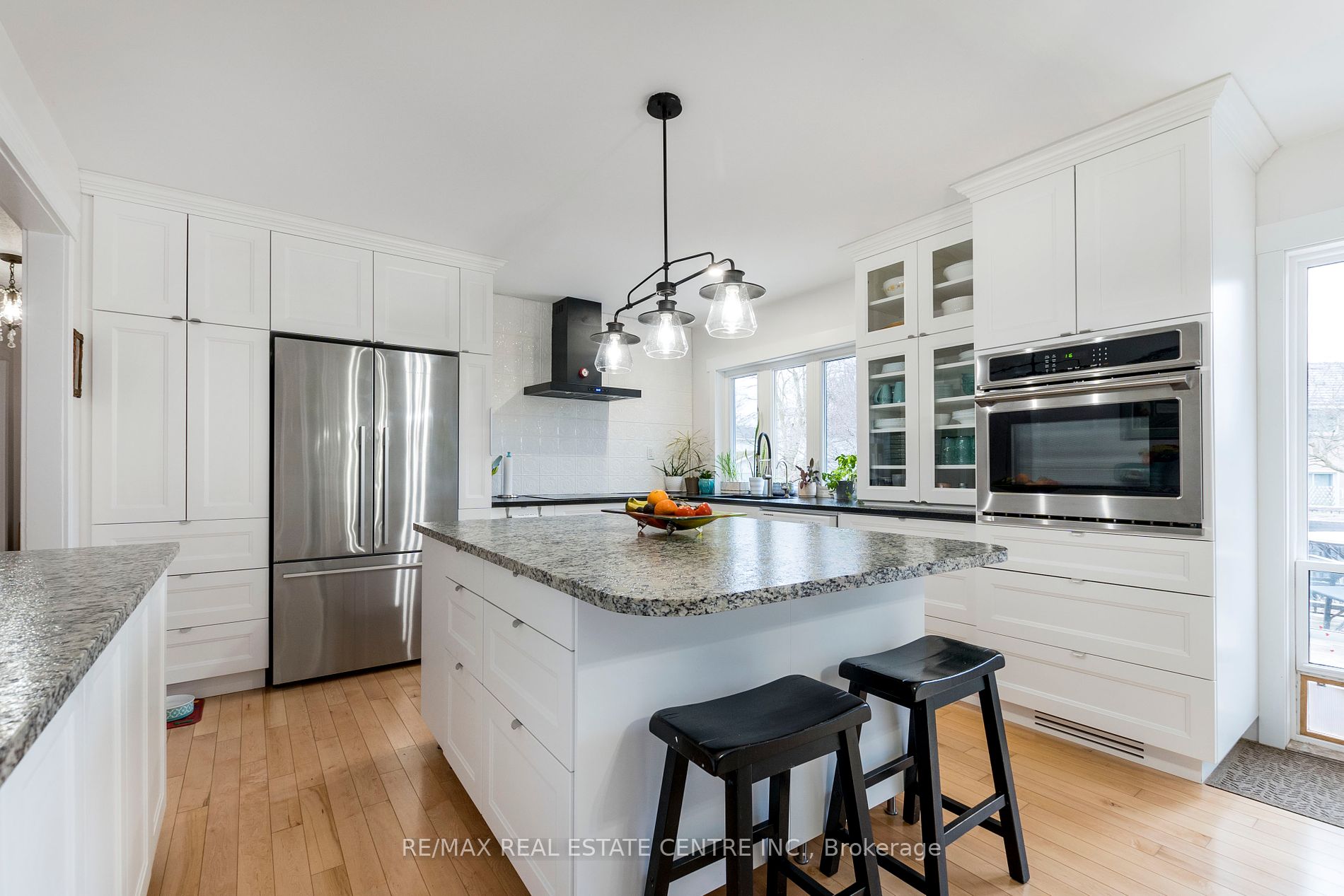 258 West Acres Dr