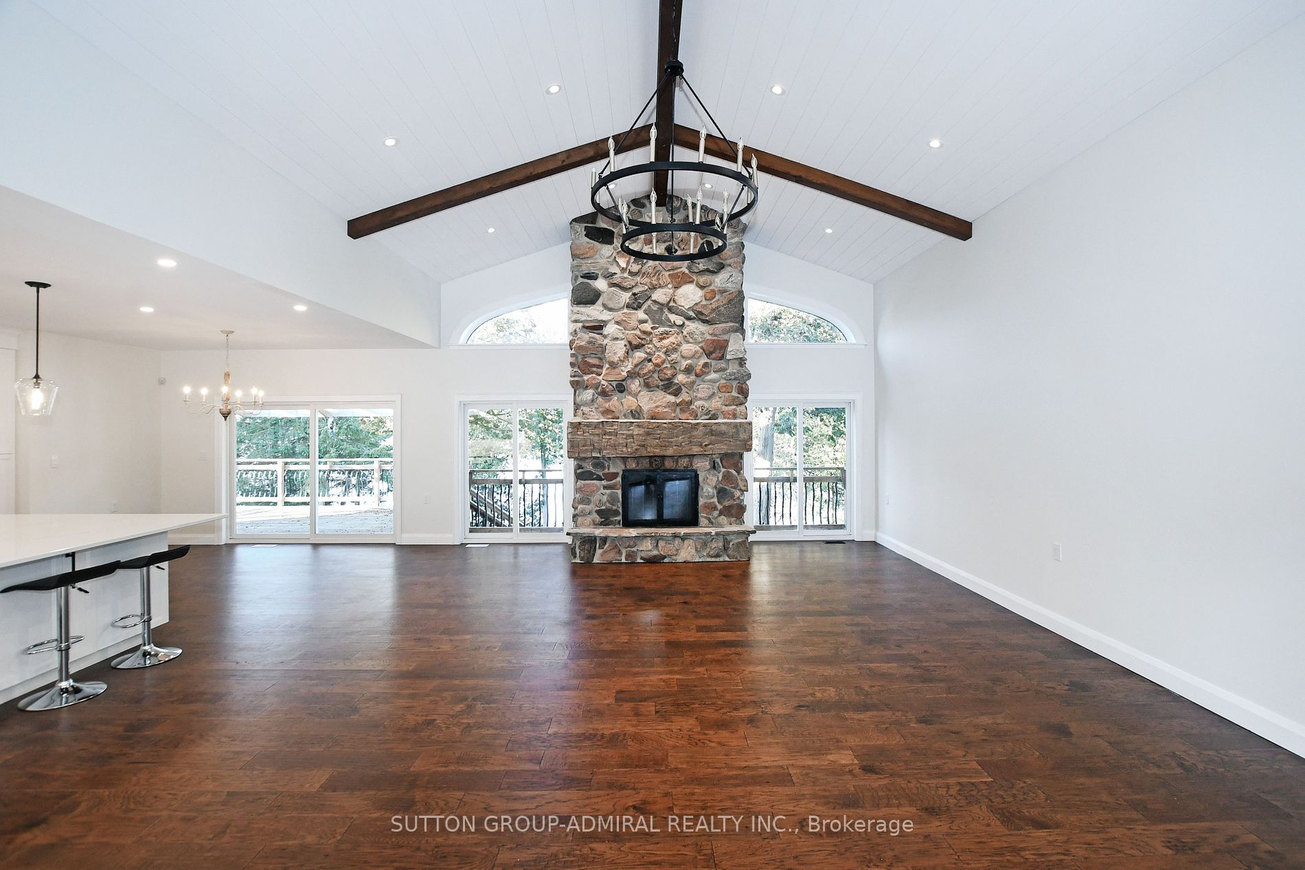 308 Indian Point Road