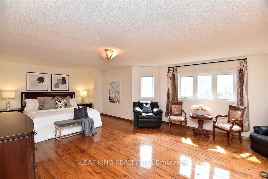 102 Huntingwood Avenue