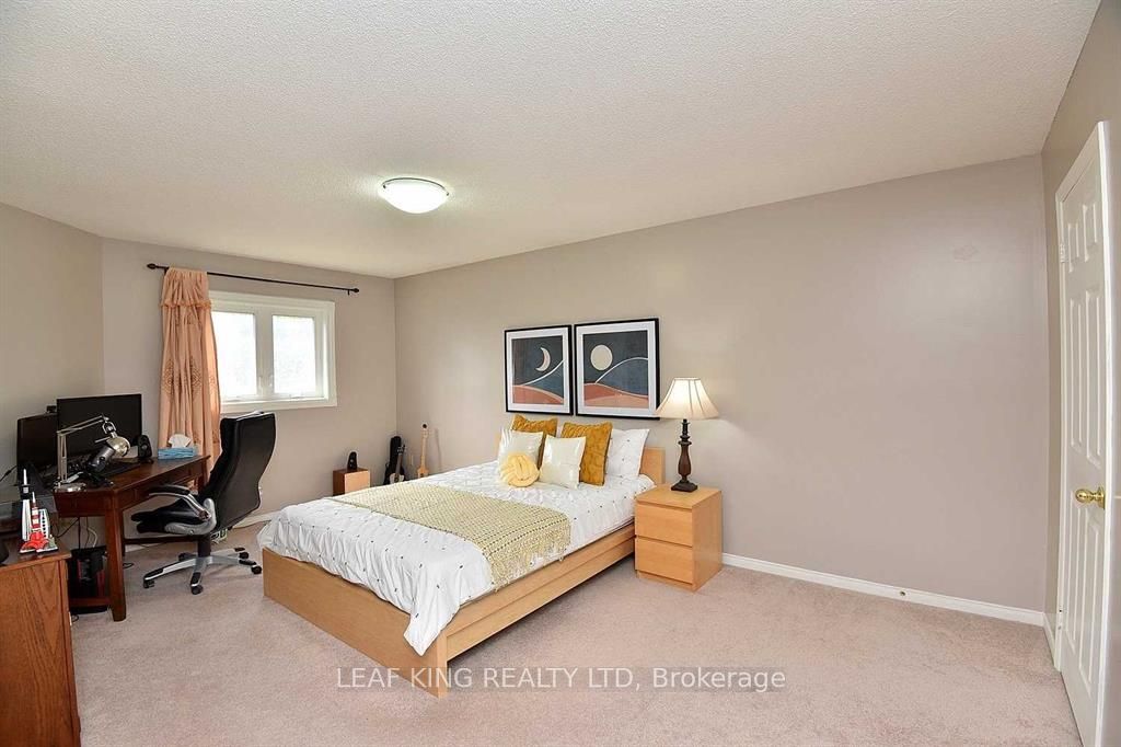 102 Huntingwood Avenue