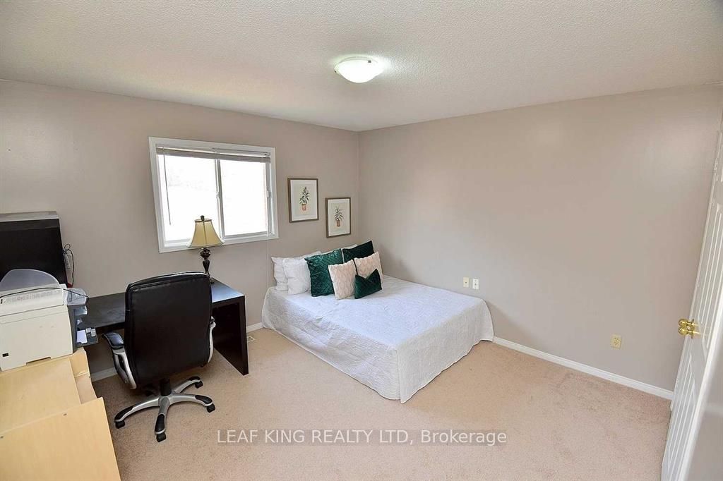 102 Huntingwood Avenue