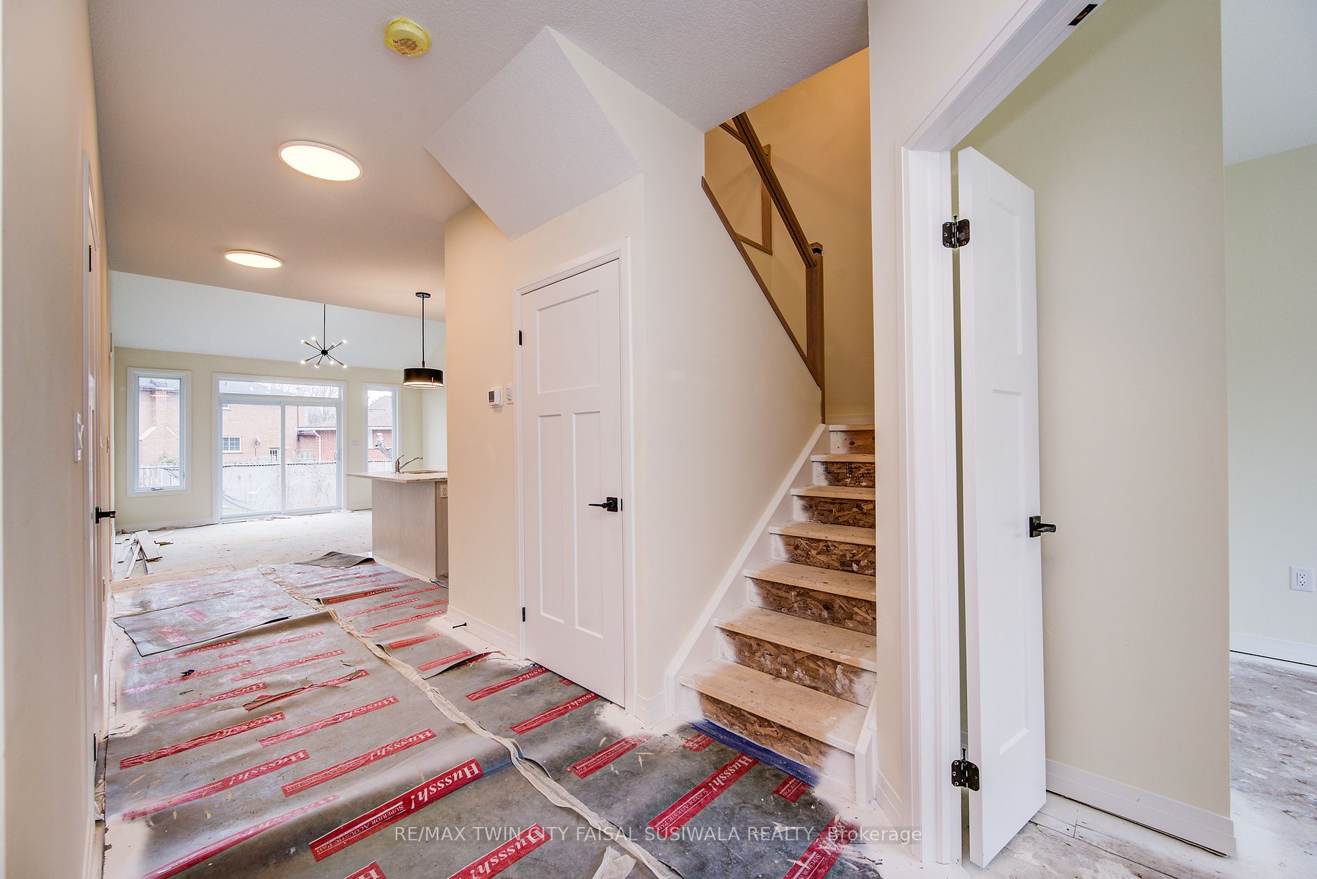 264 Blair Road, #1