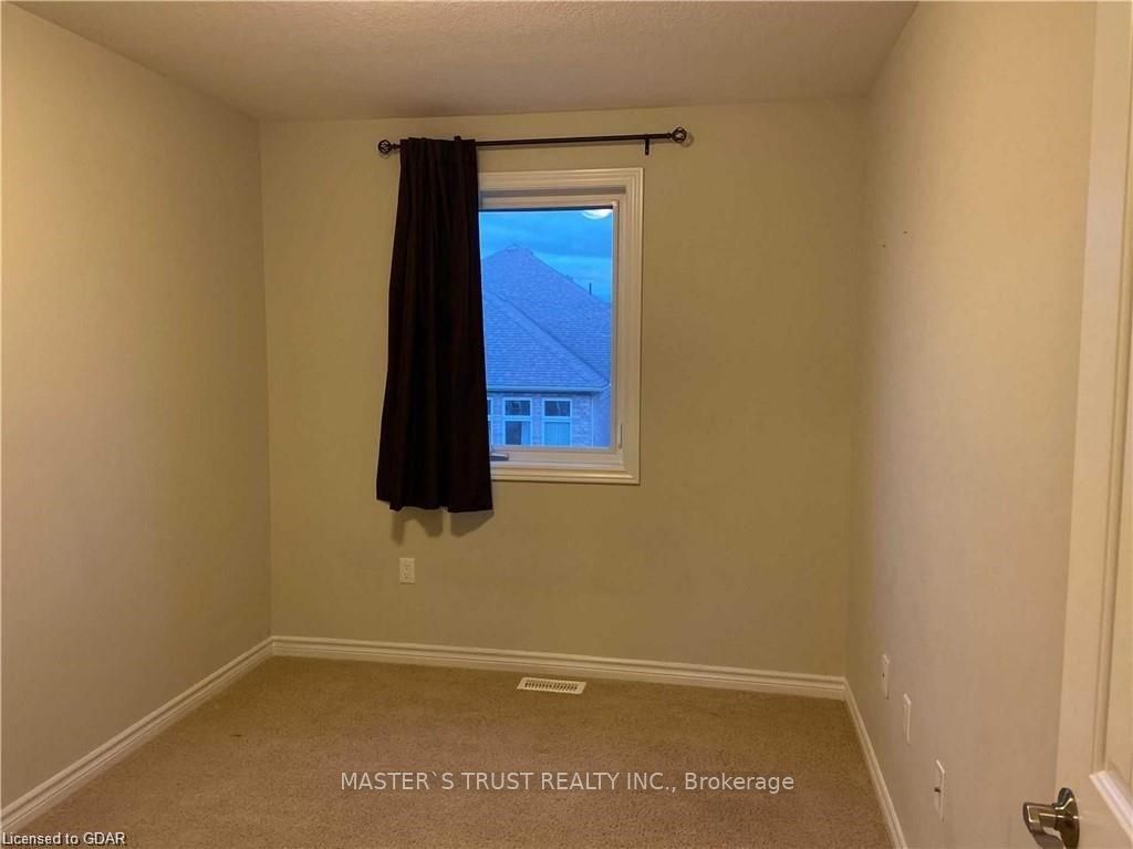 36 Waterford Dr, #8