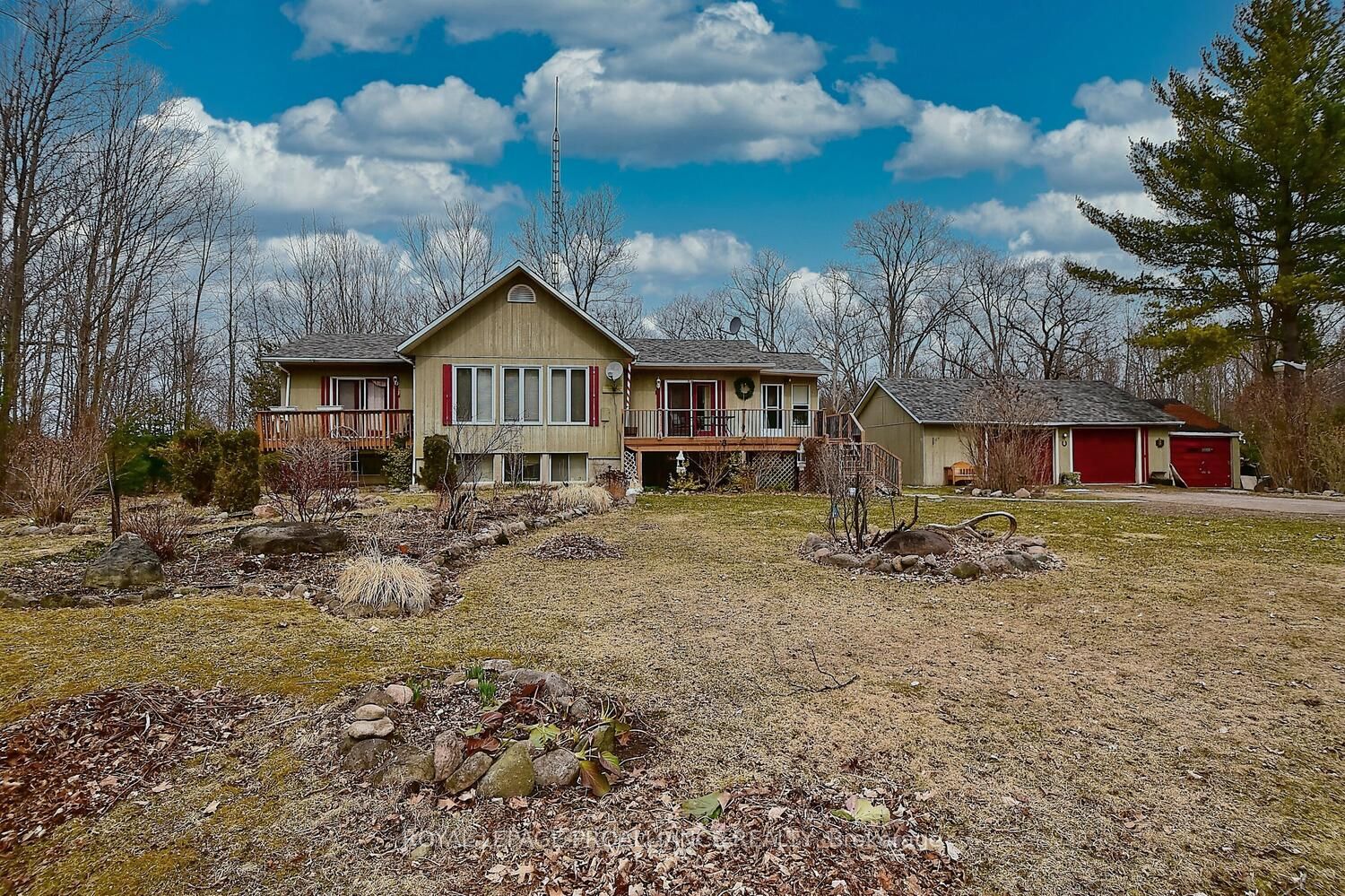 28 Woodlawn Drive