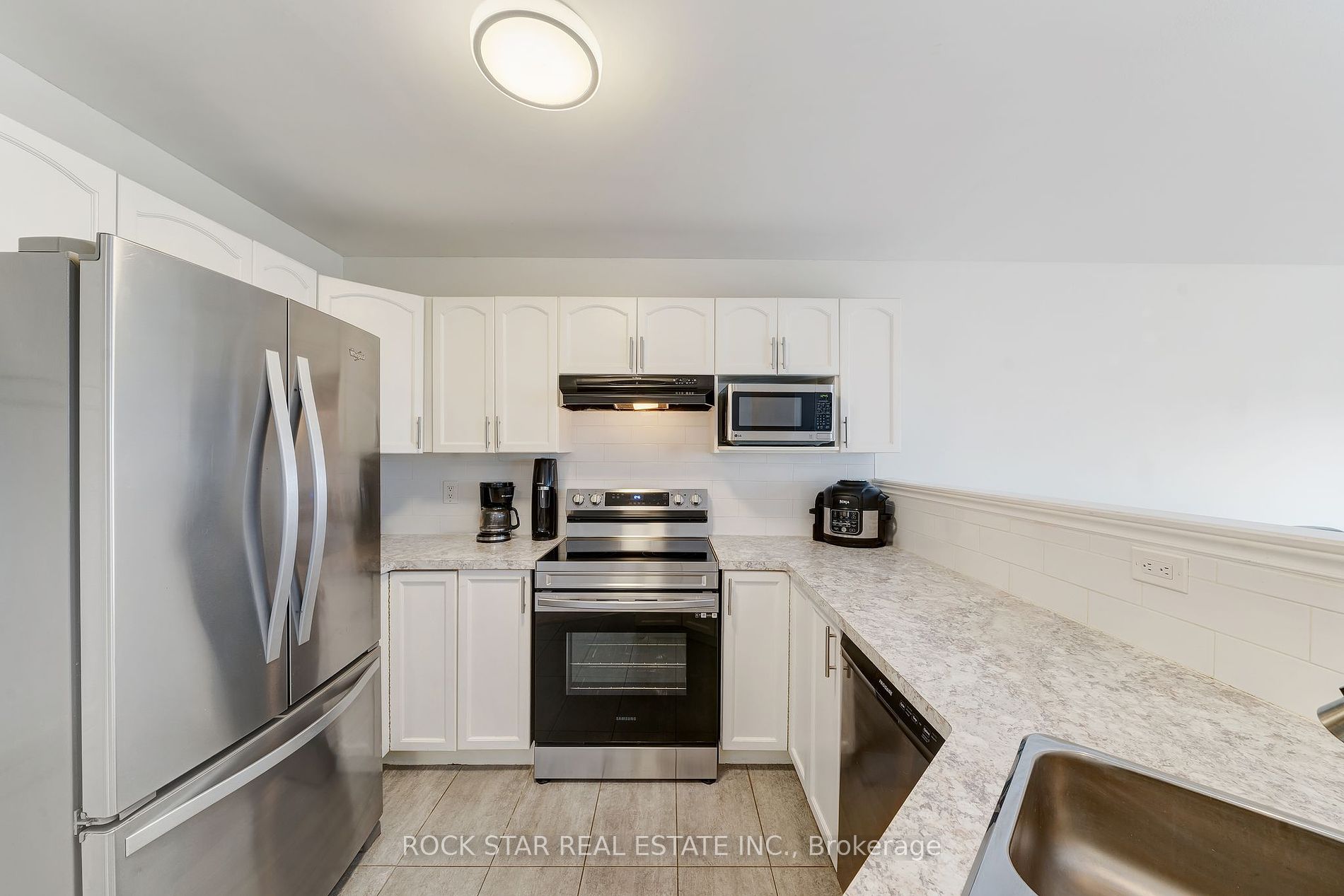 4422 Christopher Court