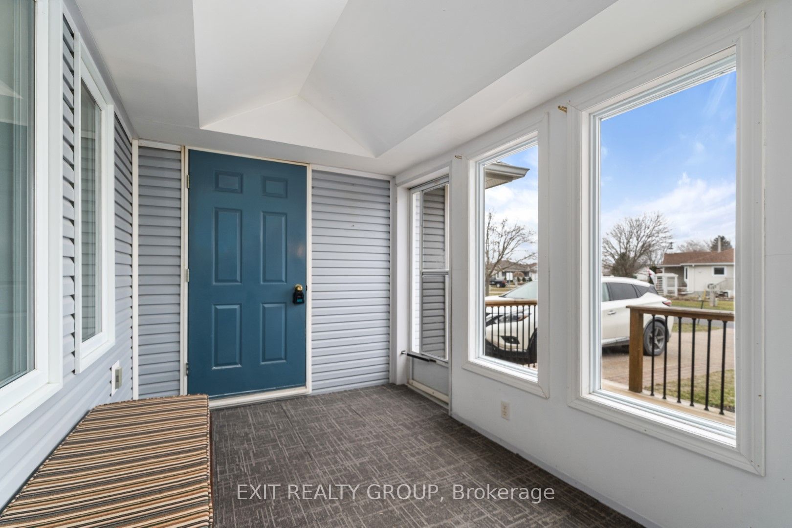 32 Heritage Dr