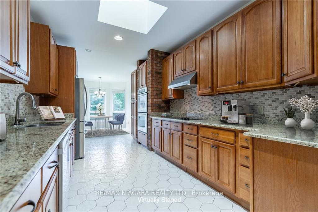 6811 Carmella Place