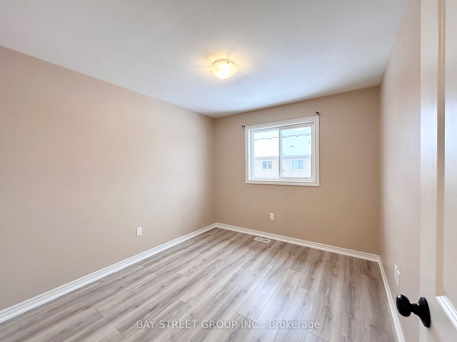 7945 Oldfield Road, #16