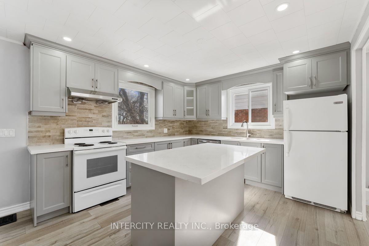 339 William Street #Upper
