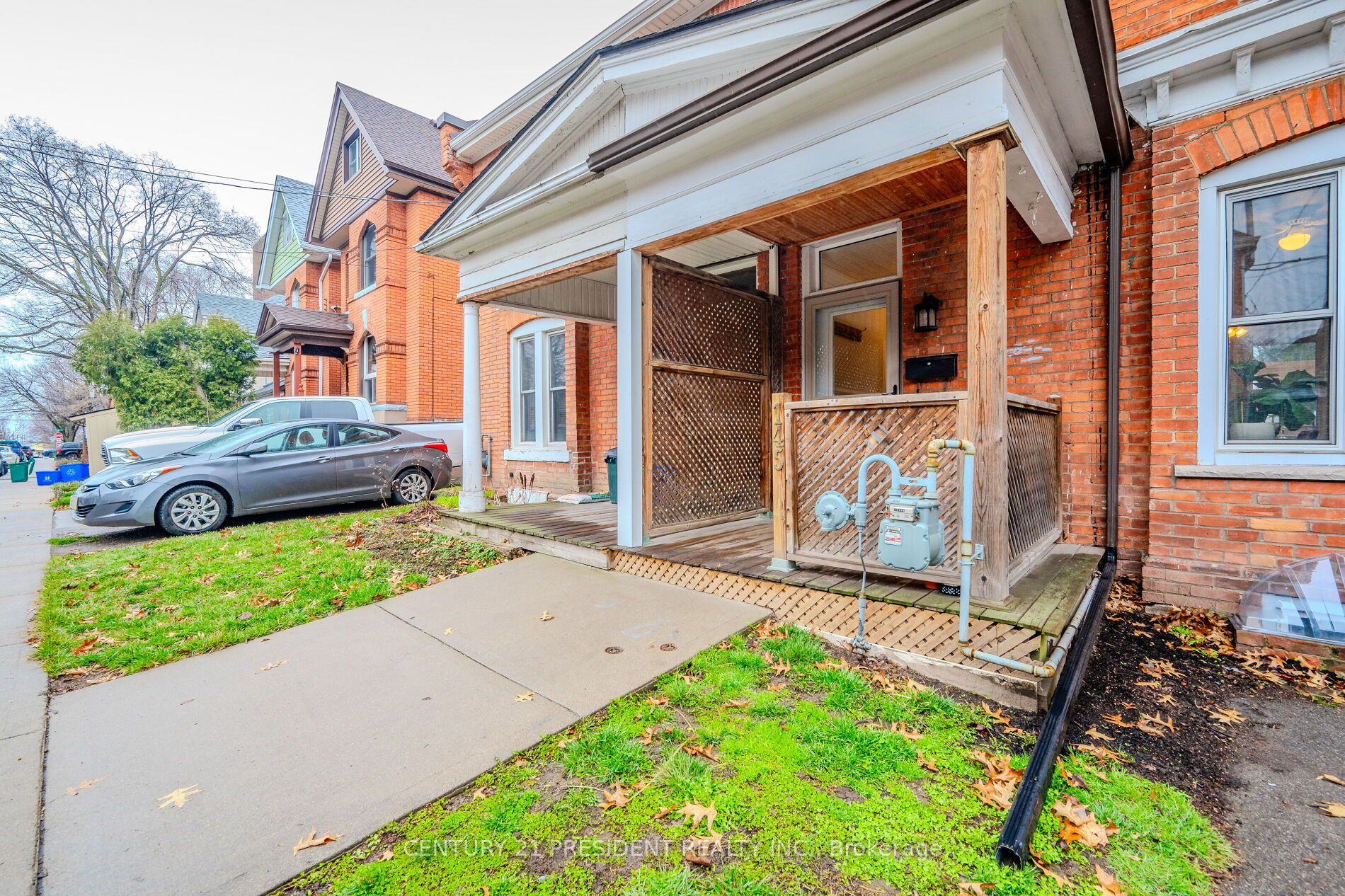 145 Erie Avenue
