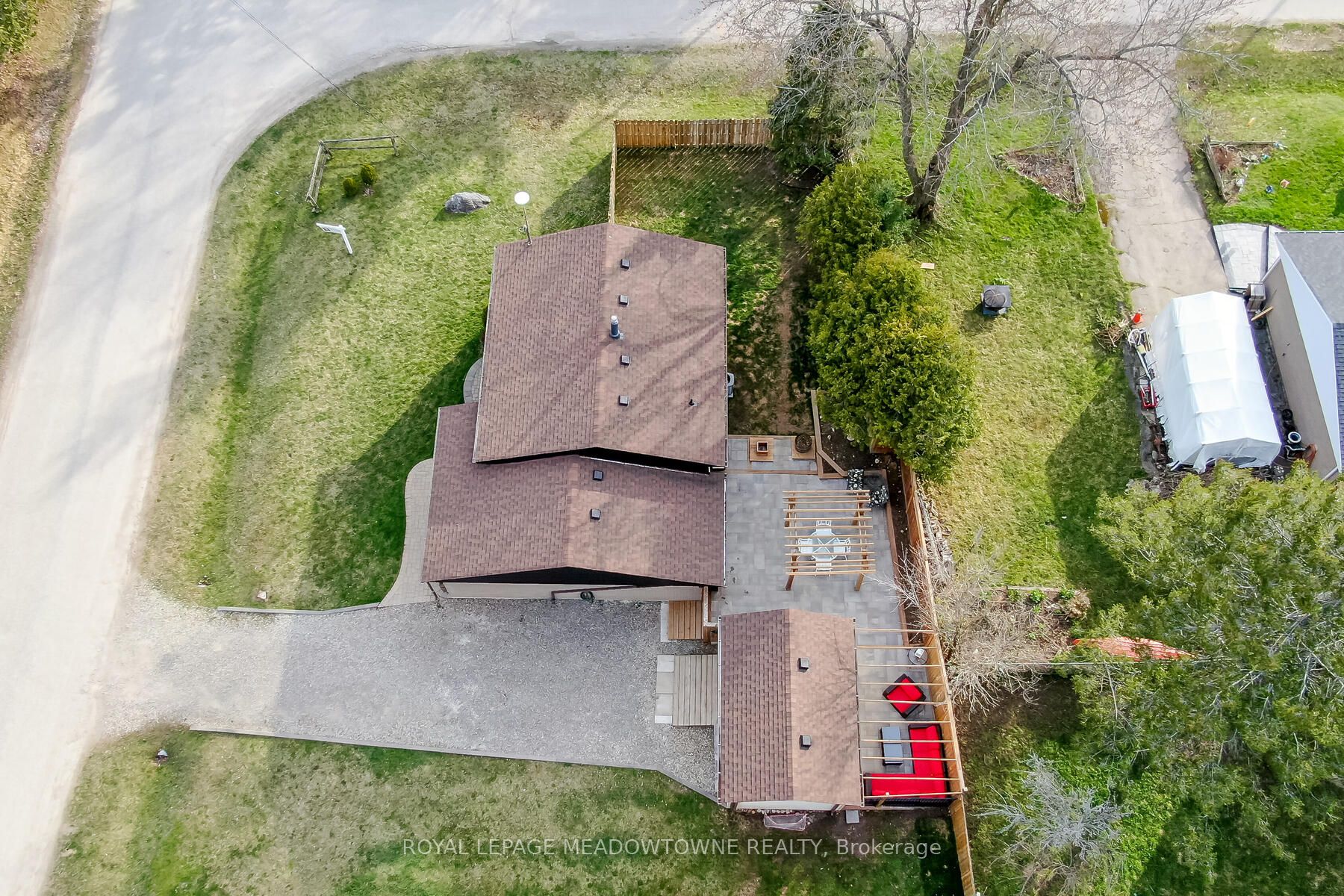 18 Church St