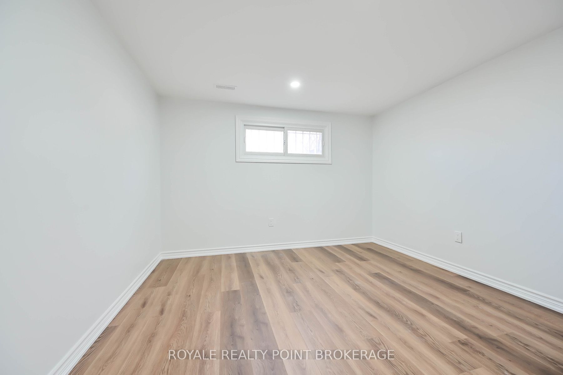 8089 Post Rd