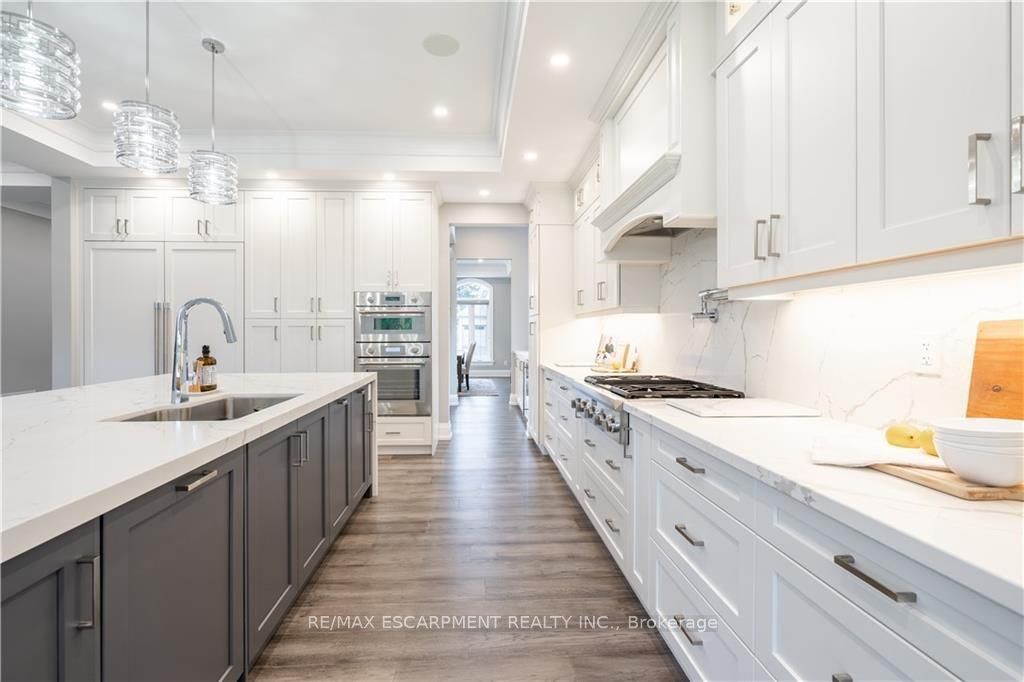 11 Oakley Crt