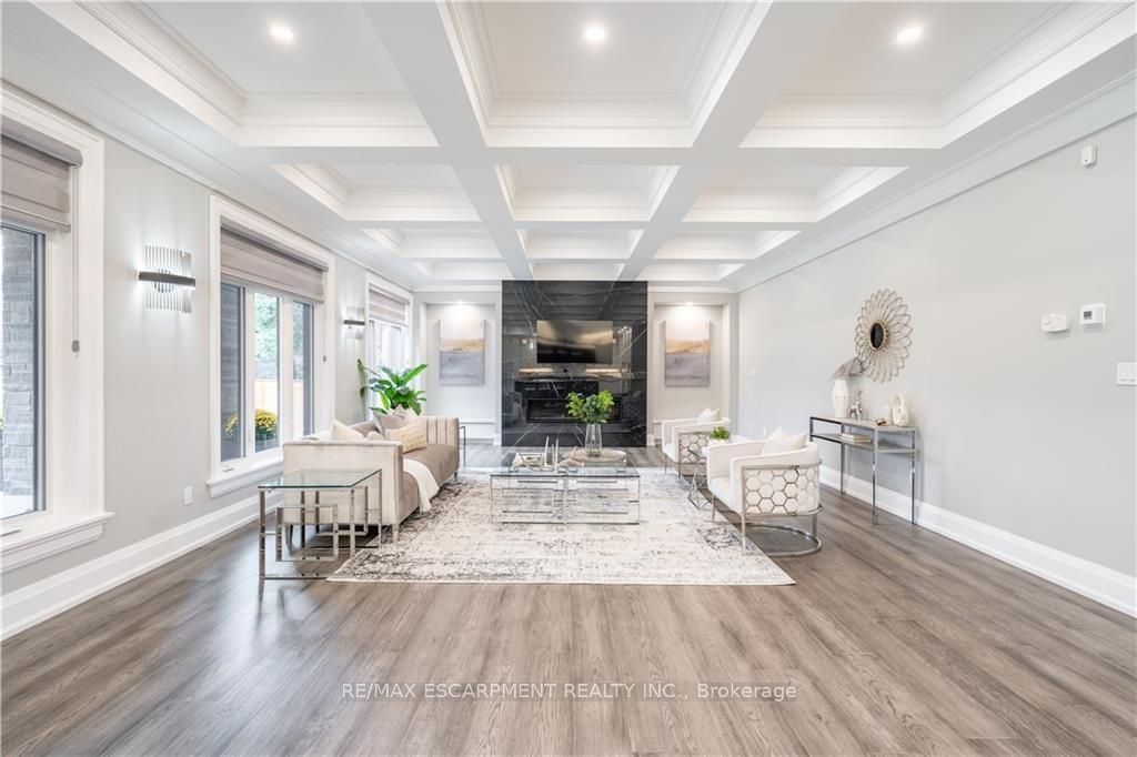 11 Oakley Crt
