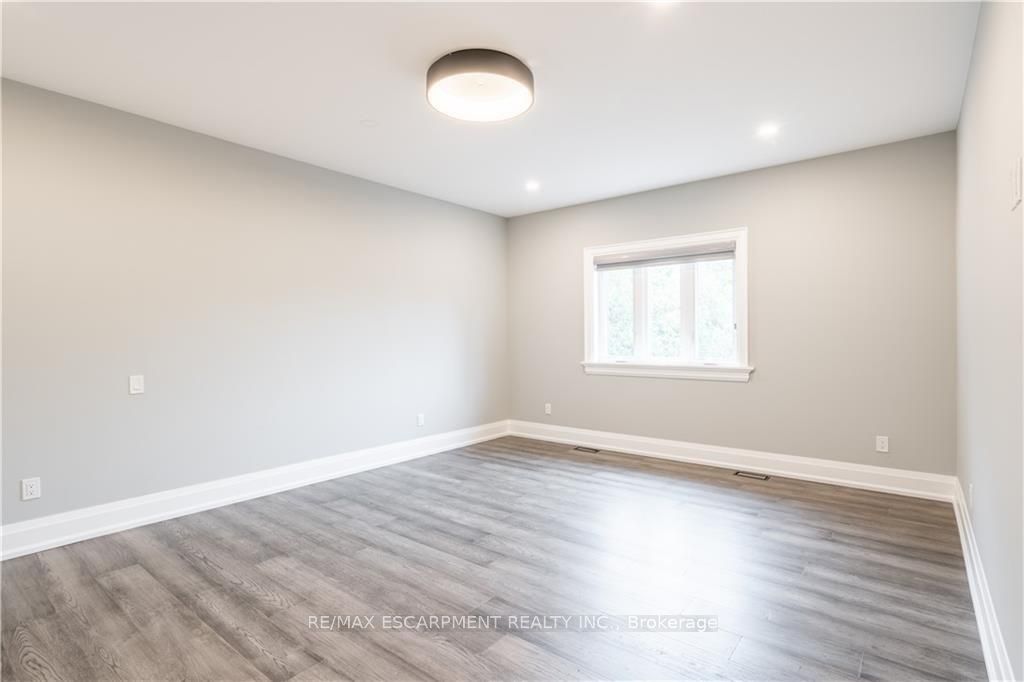 11 Oakley Crt