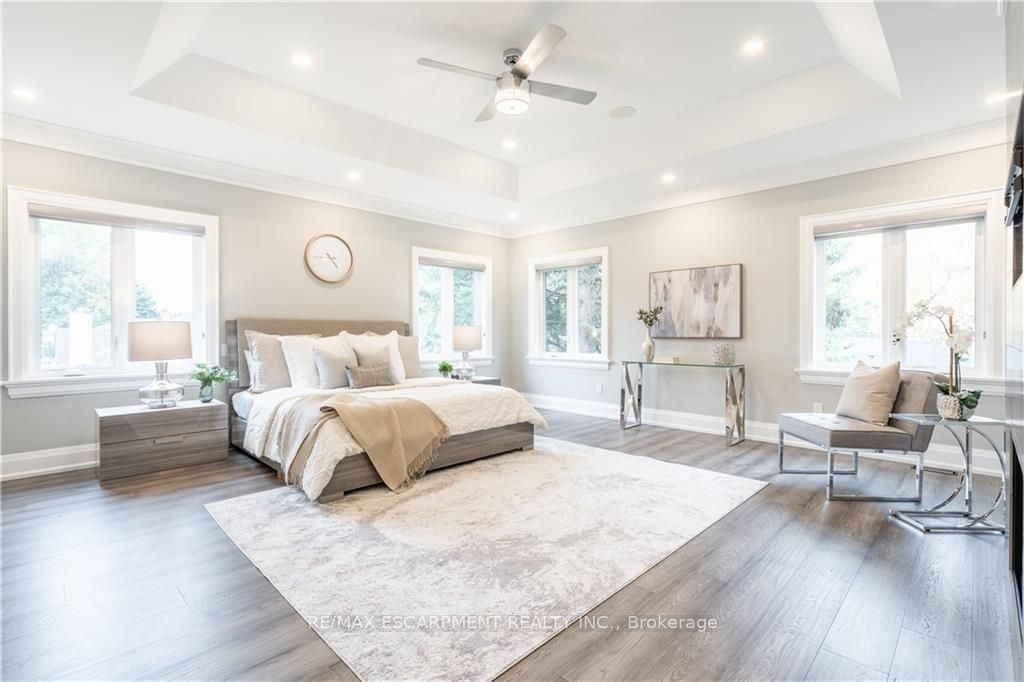 11 Oakley Crt