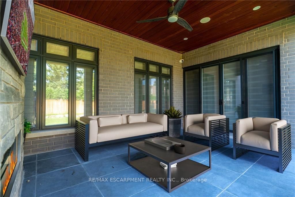 11 Oakley Crt