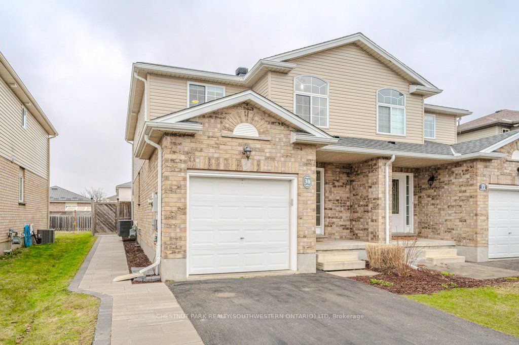 30 Simmonds Dr