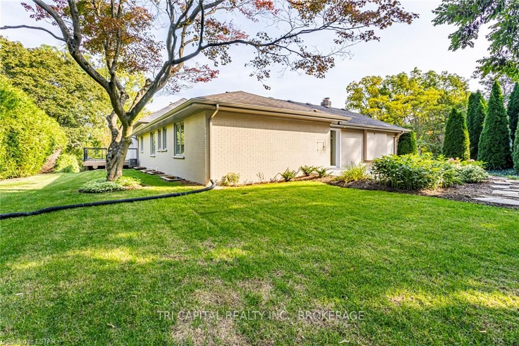 145 BASE LINE Road E #33