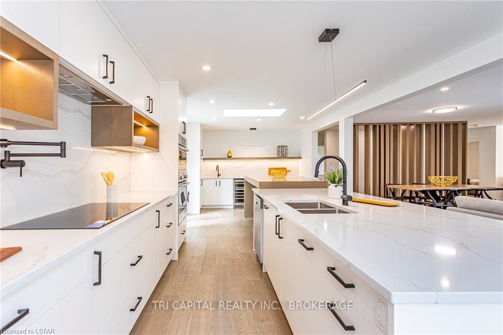 145 BASE LINE Road E #33