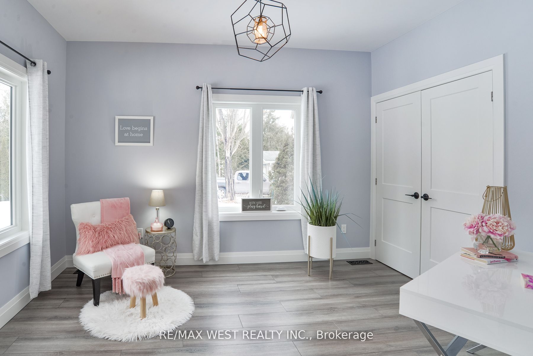 161 Sturgeon Glen Road