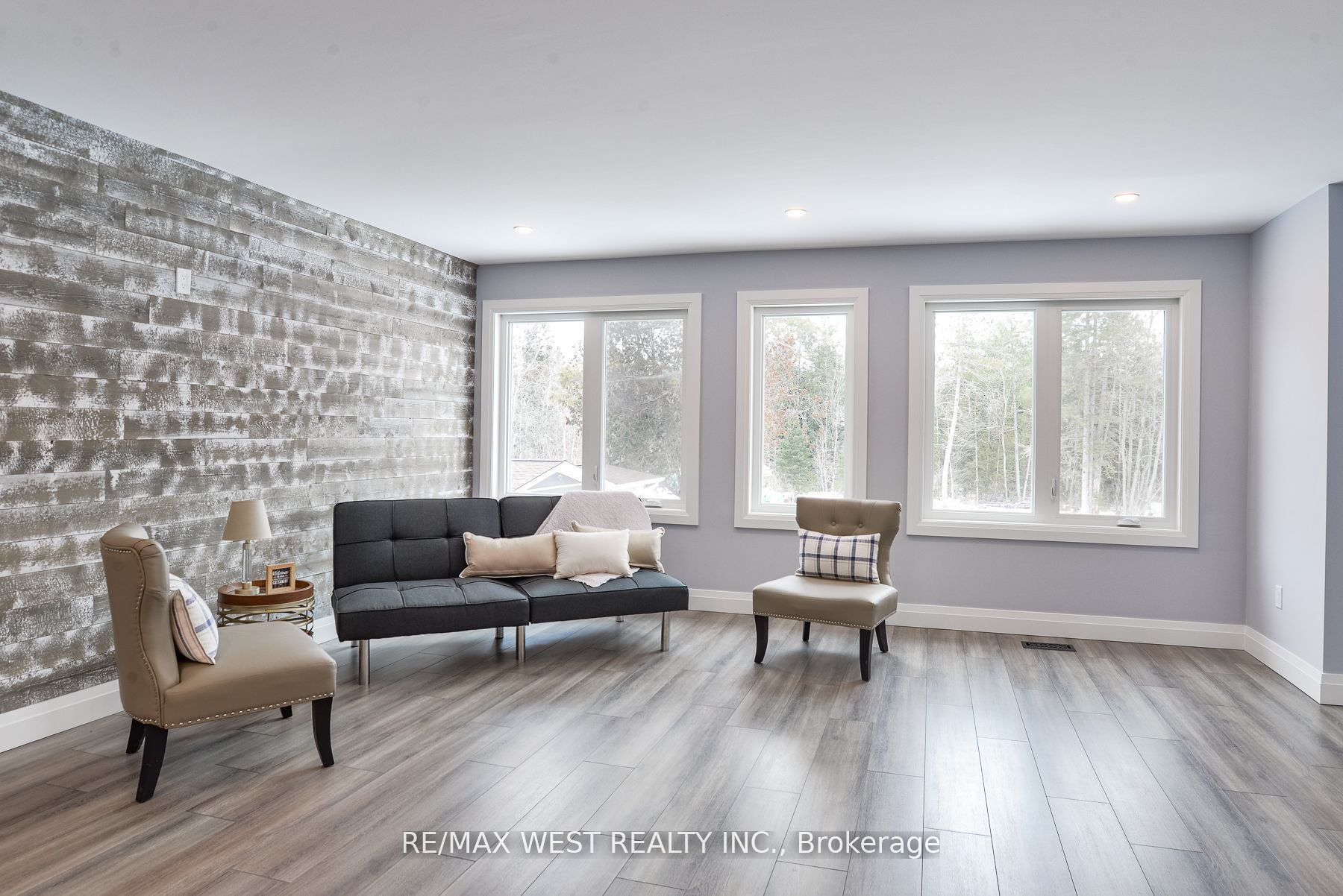 161 Sturgeon Glen Road