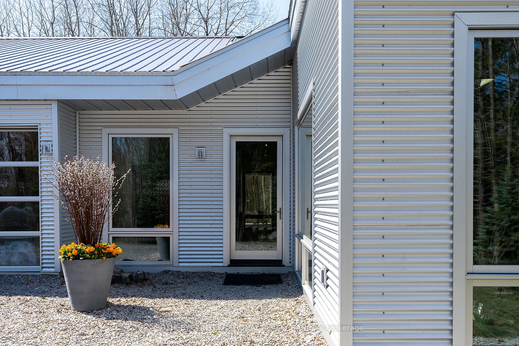 4556 Eagleson Line
