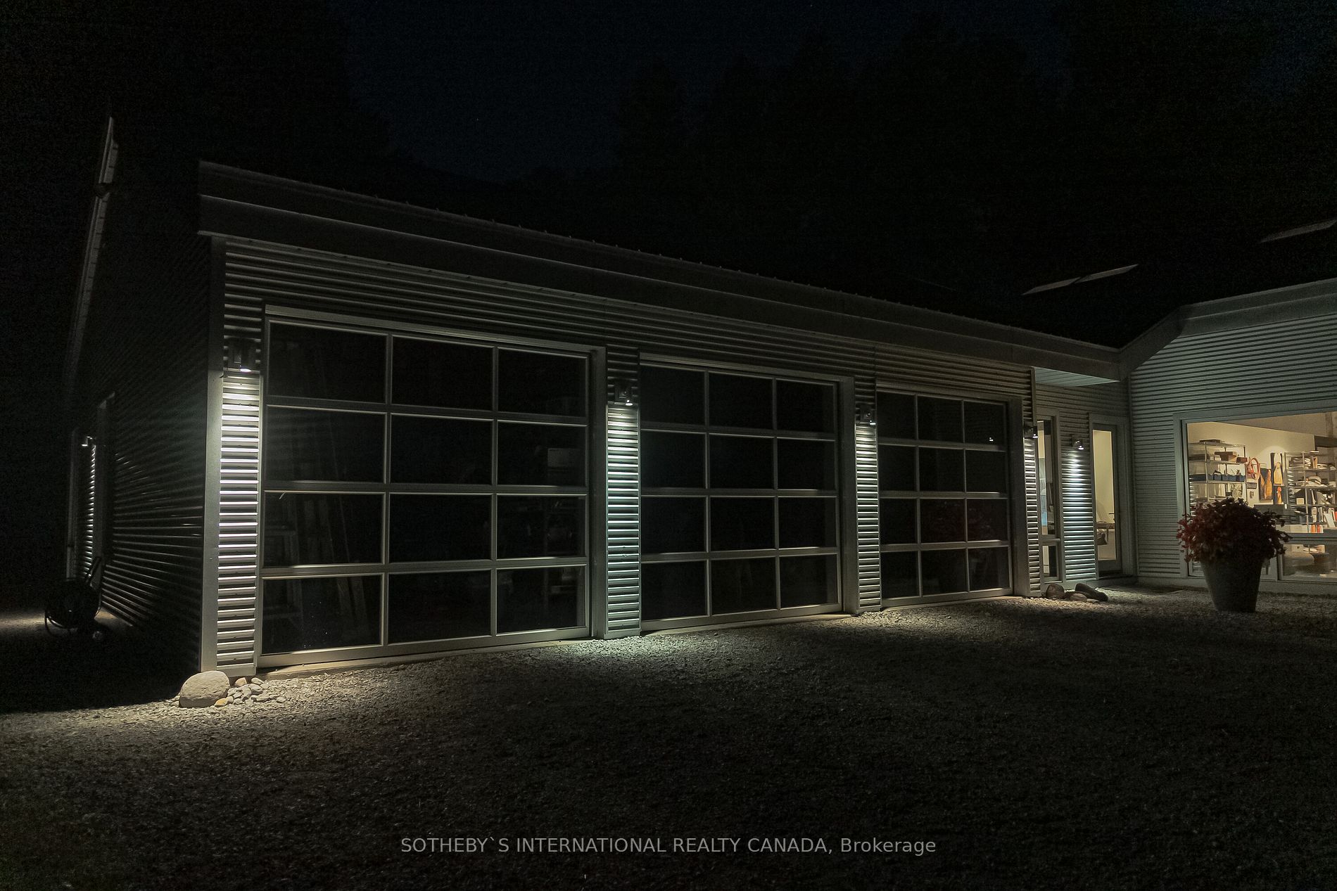 4556 Eagleson Line