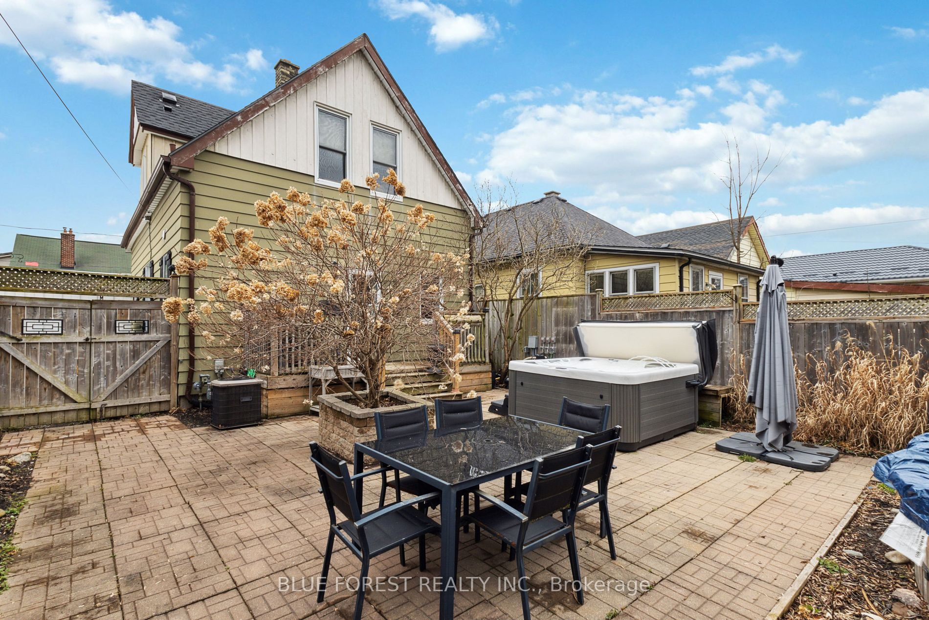 54 Hume Street