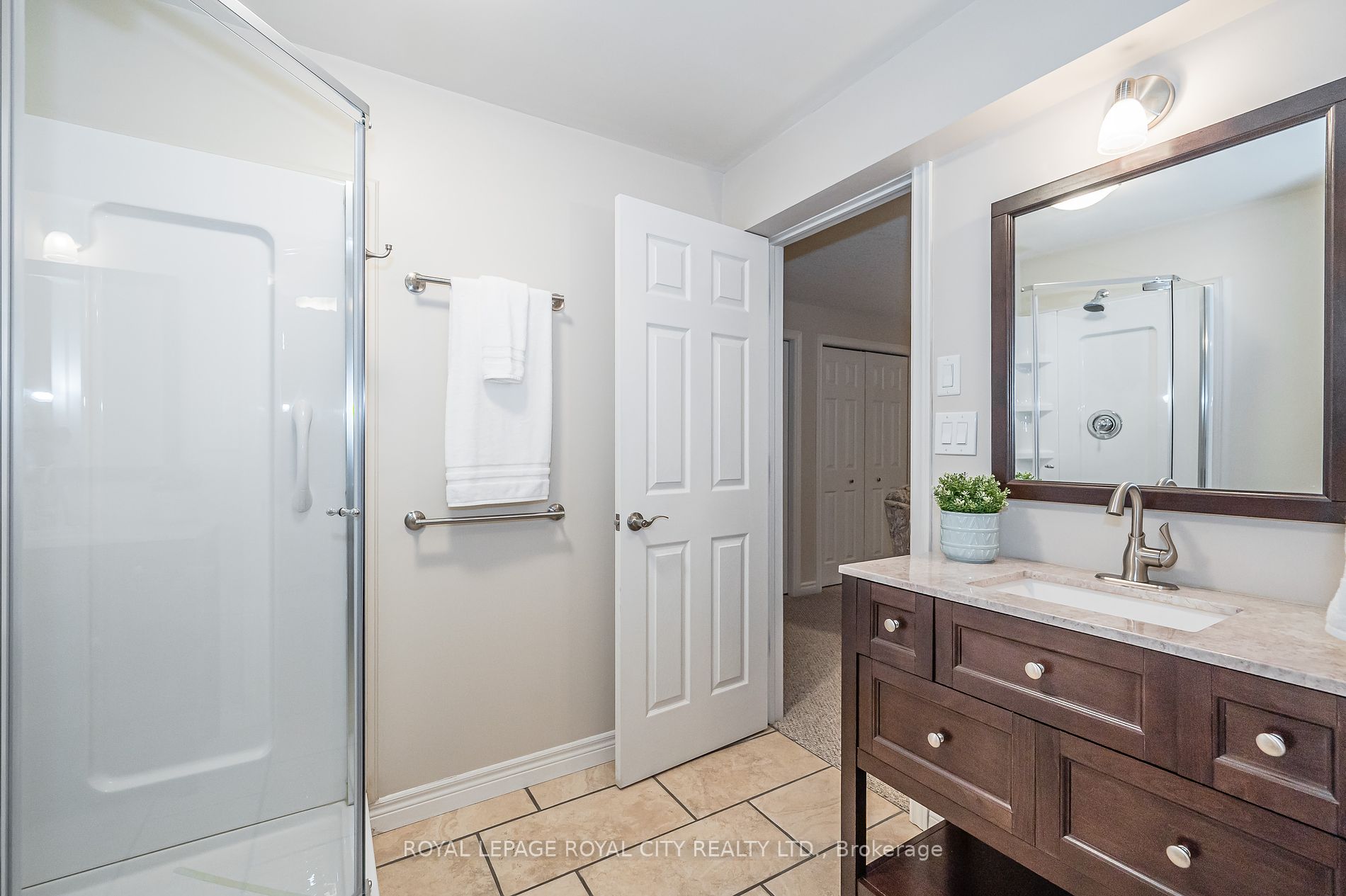 24 Beechlawn Boulevard, #N/A