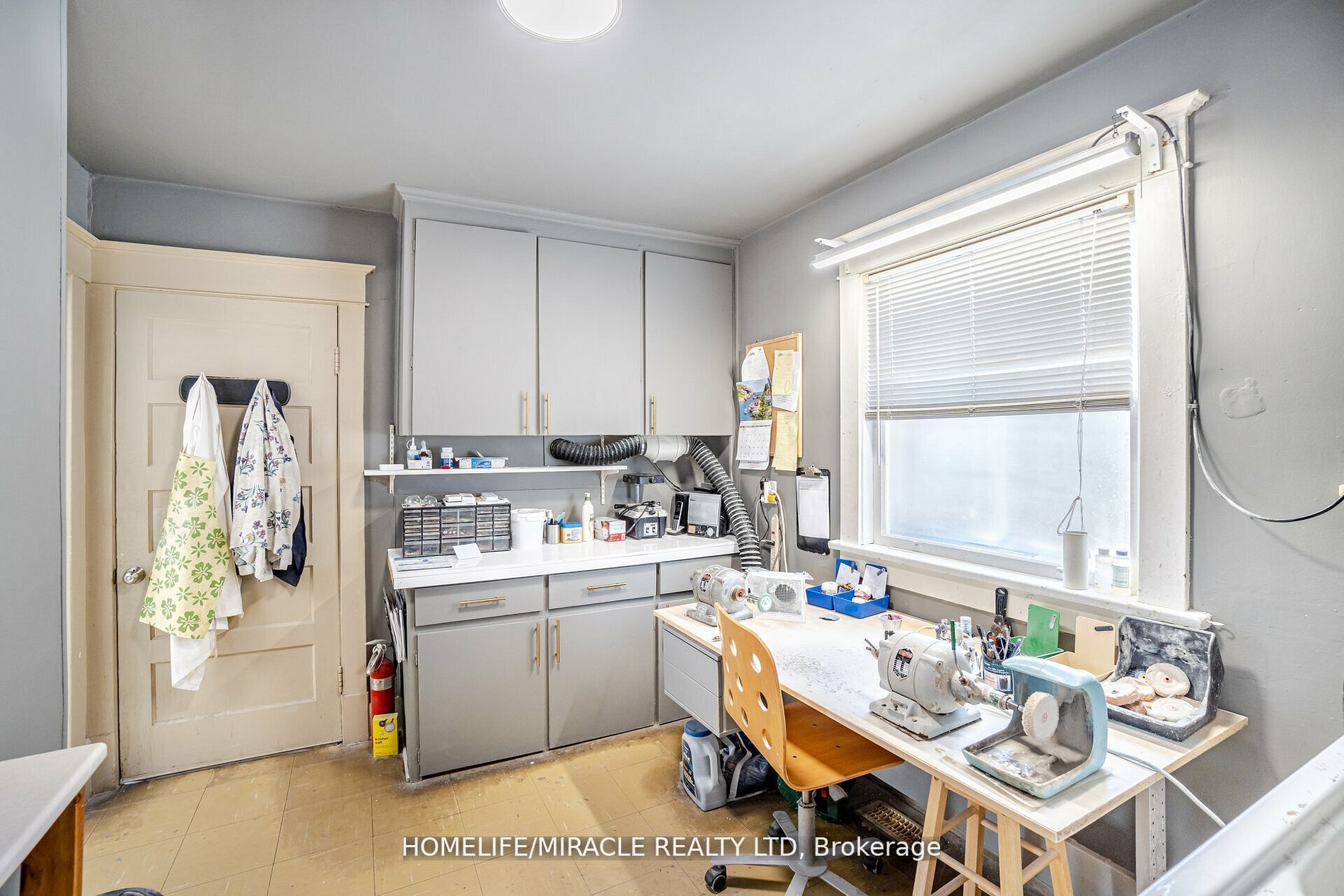 4107 Portage Road