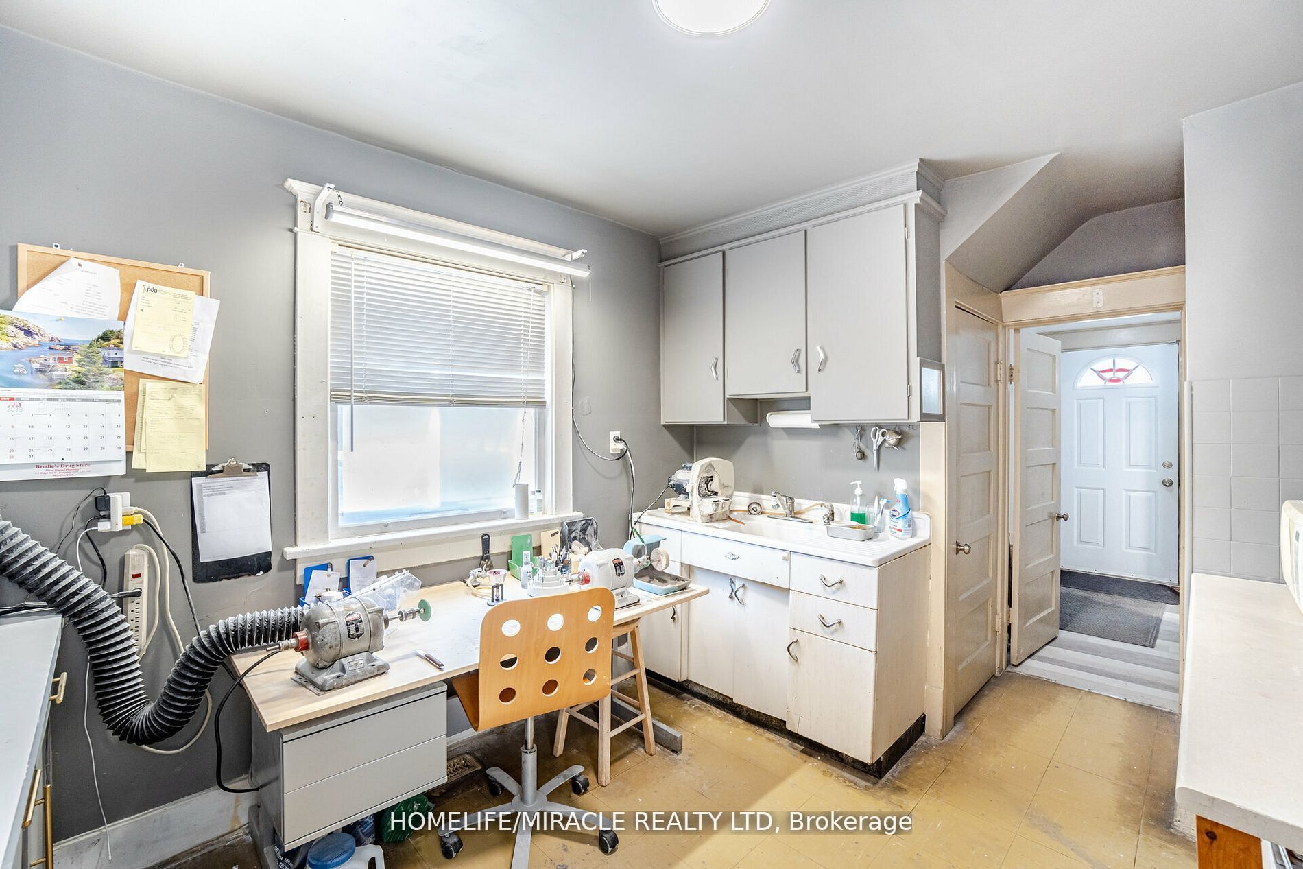 4107 Portage Road