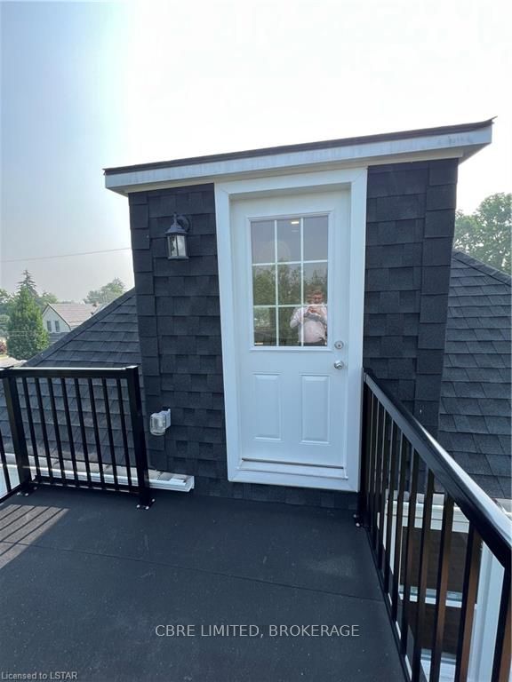 150 MANITOBA Street