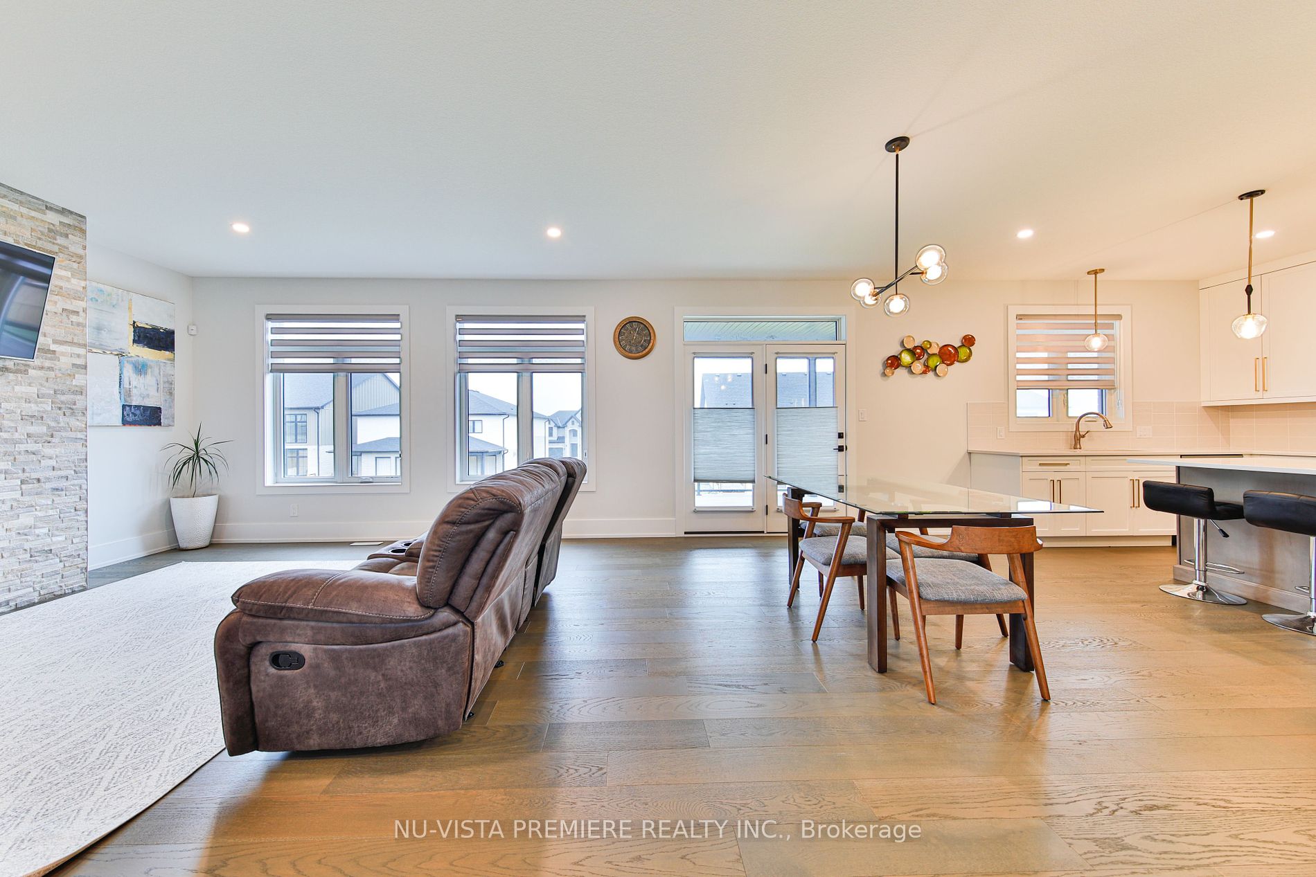 1867 Fountain Grass Drive