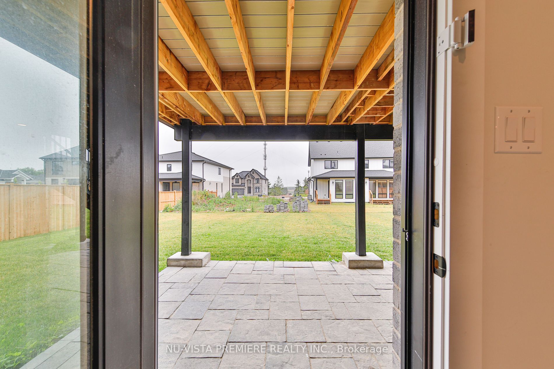 1867 Fountain Grass Drive