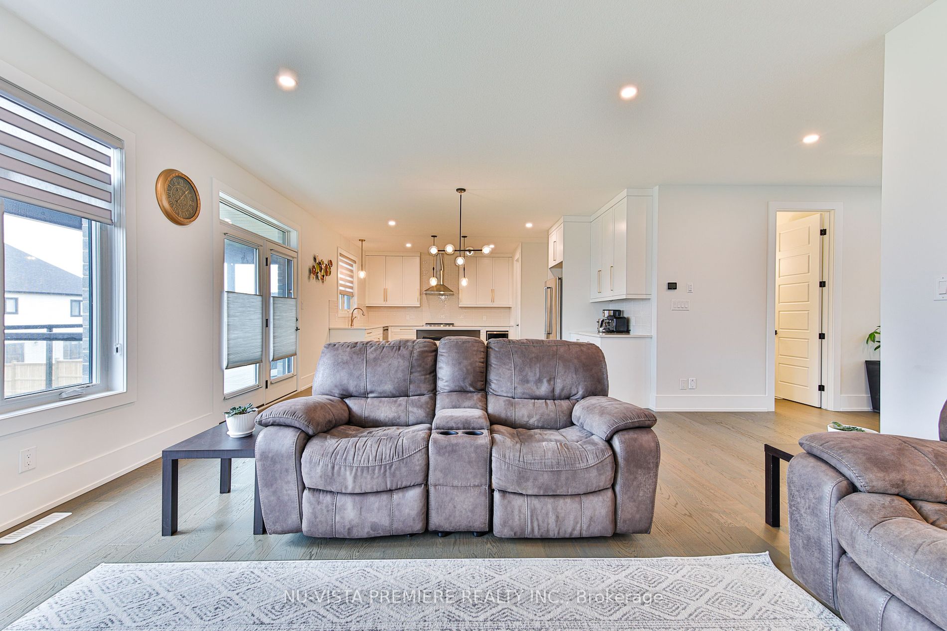 1867 Fountain Grass Drive