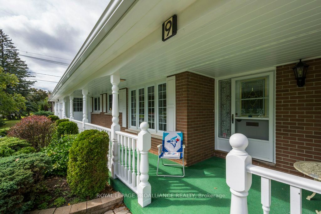 9 Parkview Heights