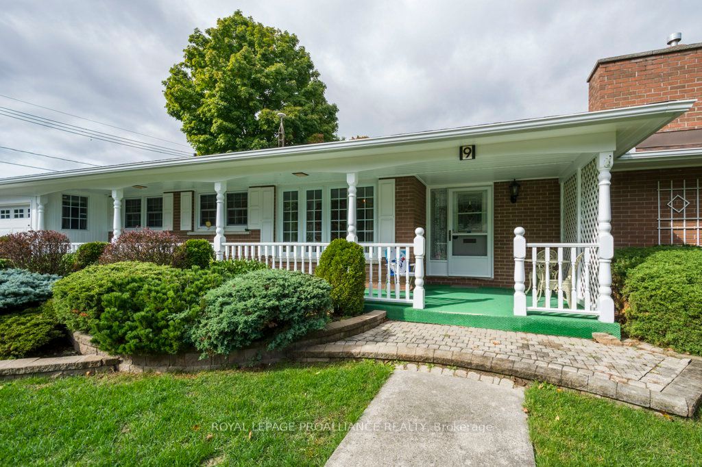 9 Parkview Heights