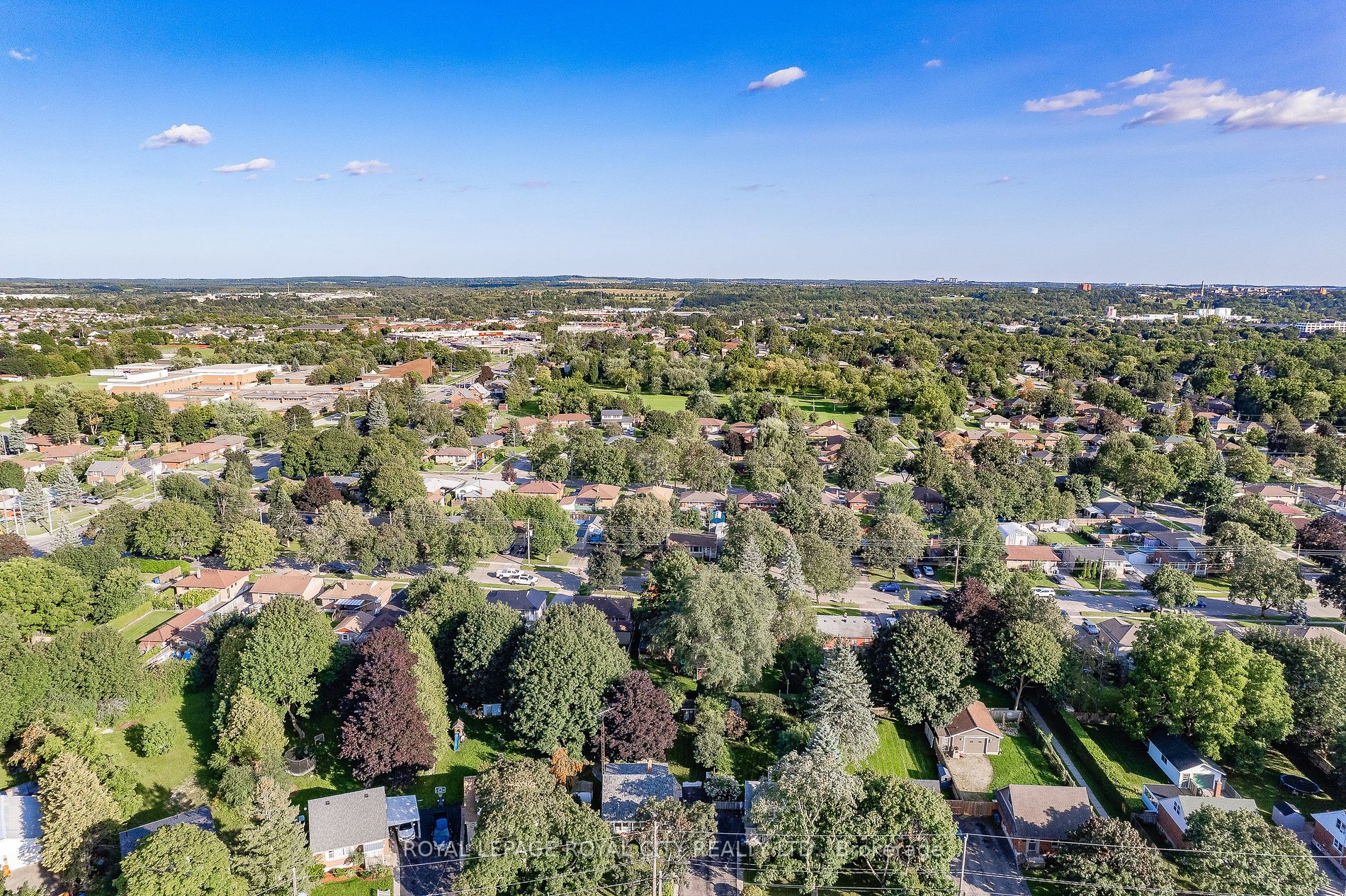 27 Vancouver Dr